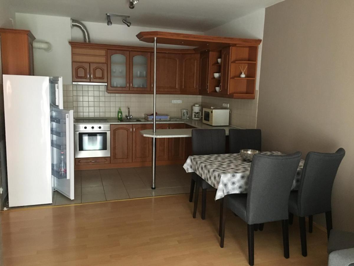 Peppy Apartment & Pool Balatonfüred Eksteriør billede