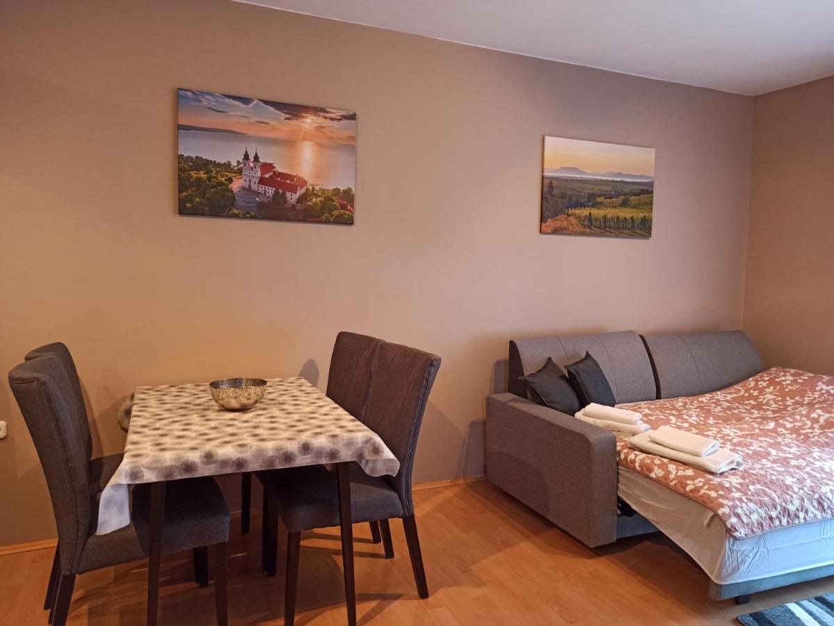 Peppy Apartment & Pool Balatonfüred Eksteriør billede