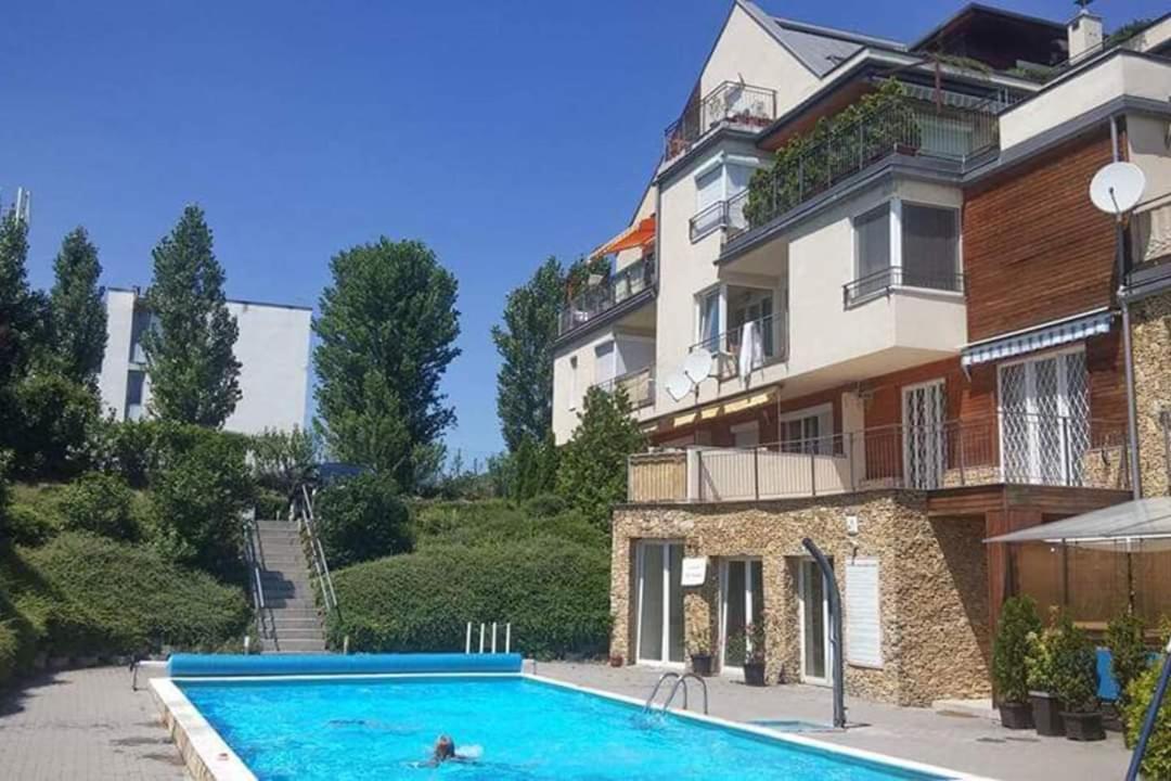 Peppy Apartment & Pool Balatonfüred Eksteriør billede